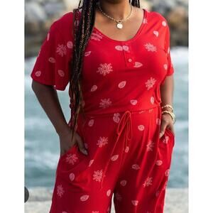 Lularoe Xanthe Romper Shorts, Red Paisley, 2 XL, NWT